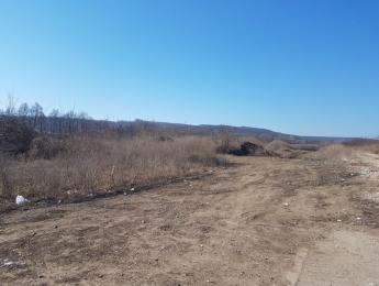 Eladó ipari telek Bag